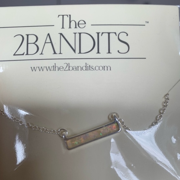 The 2 Bandits Athens Bar Necklace - Picture 2 of 6